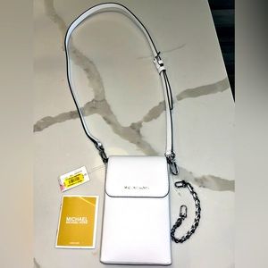 MICHAEL KORS! LEATHER CROSSBODY BAG! BRAND NEW WITH TAGS!